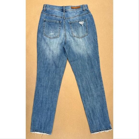 Blue Revival Piper Jeans - Picture 4 of 4